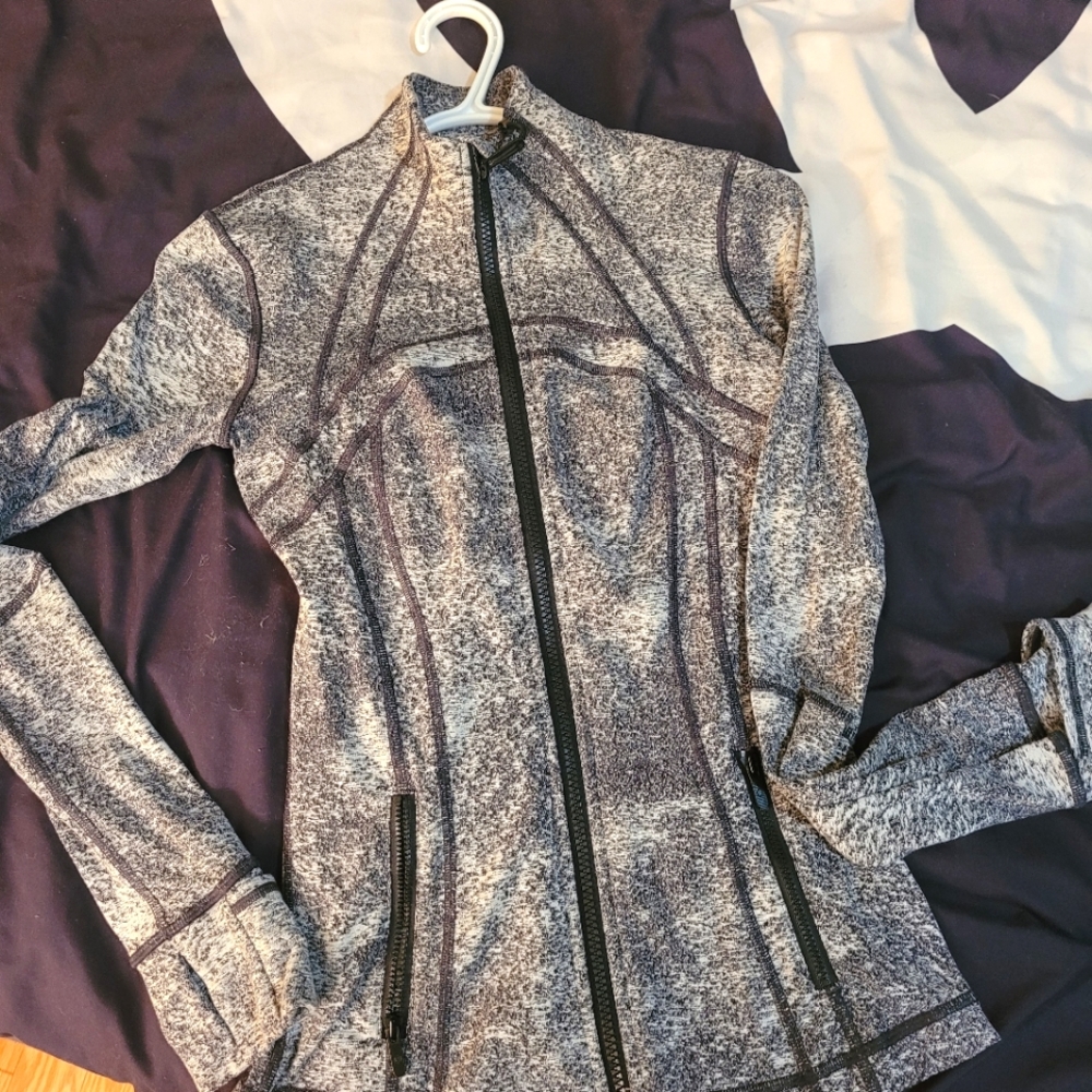 Lululemon zip up